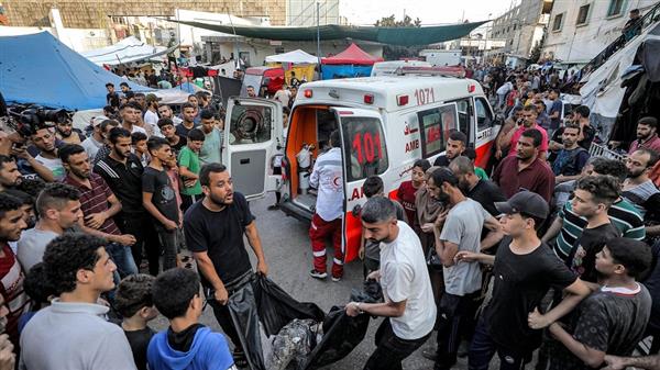 6 شهداء و83 مصابًا في استهداف الاحتلال لتجمع فلسطينيين ينتظرون المساعدات