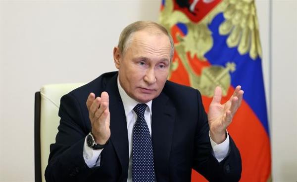 بوتين يدعو الروس لممارسة حقهم في التصويت والمشاركة بالانتخابات الرئاسية