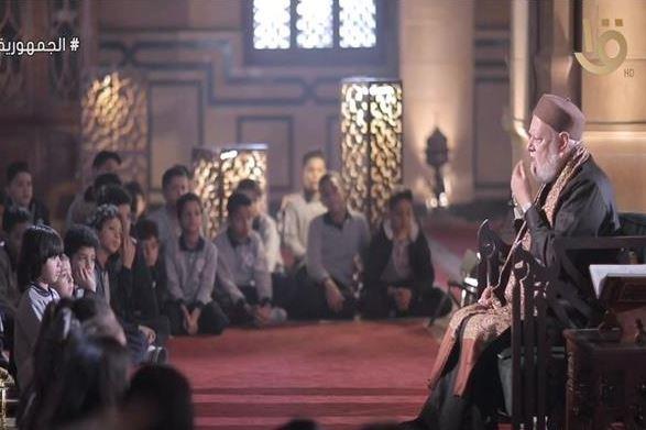بالفيديو| على جمعة يجيب طفلة عن لماذا خلق الله العرش؟