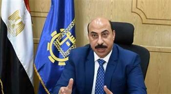 محافظ أسوان يوجه بتكثيف الجهود للإنتهاء من توصيل خدمات الصرف الصحي بقرية غرب