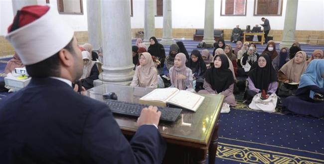 بمشاركة طالبات من 6 دول.. الجامع الأزهر يعقد لأول مرة مقرأة للطالبات الوافدات