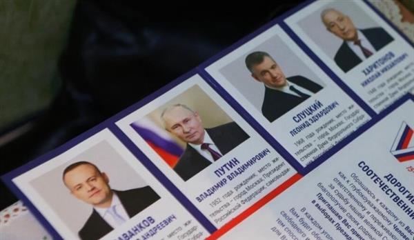 افتتاح جميع مراكز الاقتراع بموسكو في اليوم الأول للانتخابات الرئاسية