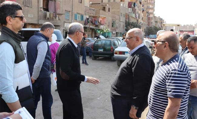 "الهجان" يتابع أعمال النظافة بمدينة الخصوص وأحياء شرق غرب شبرا الخيمة 