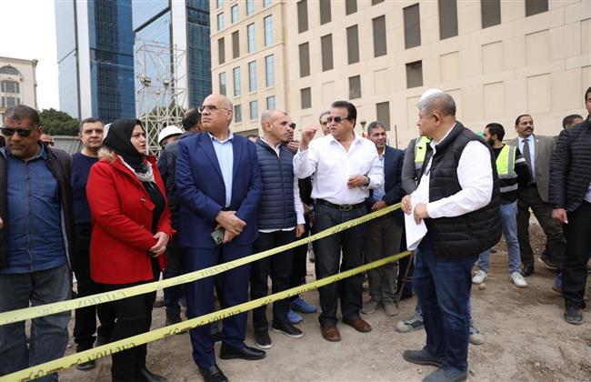 وزير الصحة يتفقد مشروع إنشاء مستشفى بولاق أبوالعلا العام الجديد