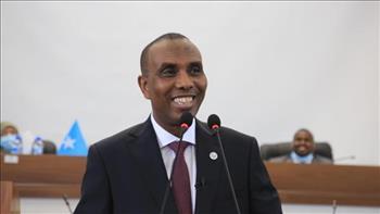 رئيس الوزراء الصومالي يؤكد التزام الحكومة بالقضاء على الميليشيات الإرهابية