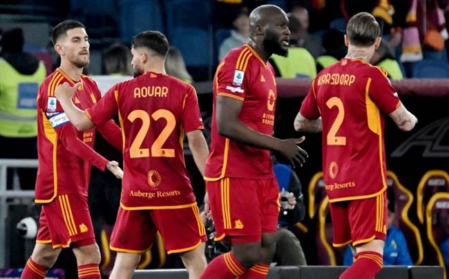 الدوري الإيطالي .. روما يحقق فوزًا صعبًا على ساسولو بهدف نظيف