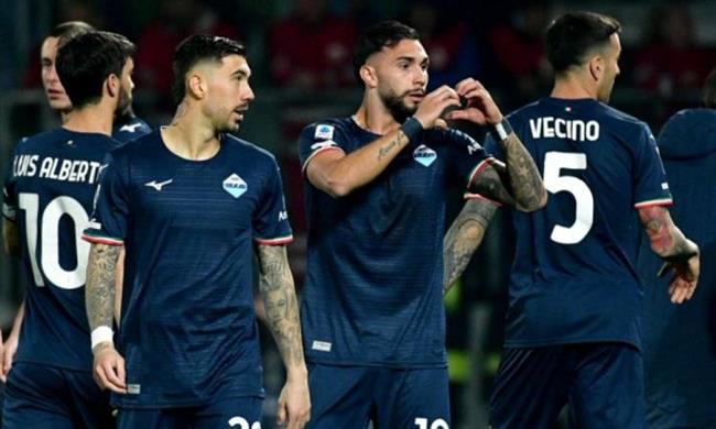 لاتسيو يحقق فوزا مثيرا على فروسينوني 3-2 في الدوري الإيطالي