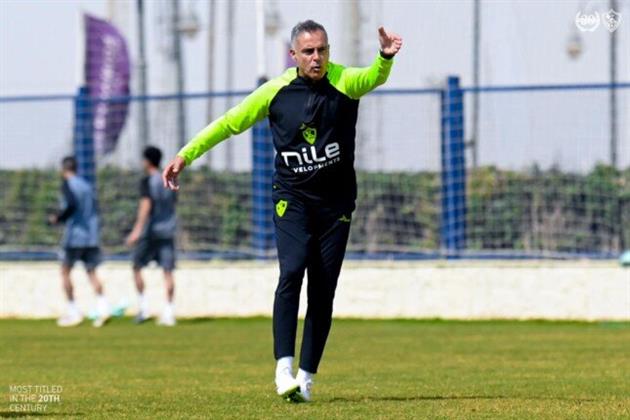 الكونفدرالية.. جلسة بين "جوميز" ولاعبى الزمالك استعدادًا لـ مودرن فيوتشر