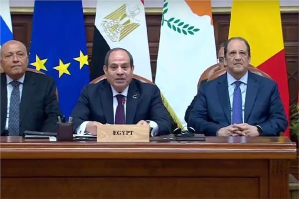 متحدث الرئاسة: القادة الأوروبيون وصفوا القمة المصرية الأوروبية بـ"التاريخية"