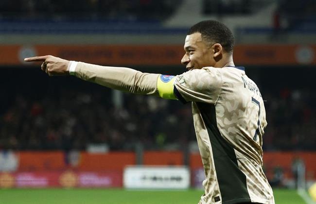 باريس سان جيرمان يفوز 6 -2 على مضيفه مونبلييه في الدورى الفرنسي