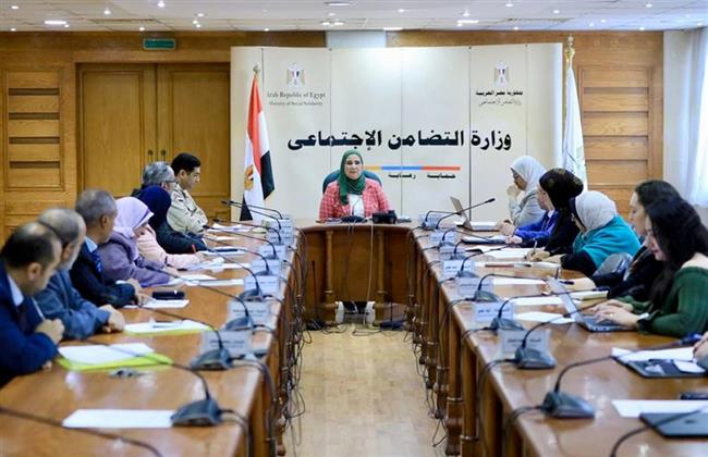 القباج تترأس اجتماع اللجنة الوزارية لحماية وتمكين العمالة غير المنتظمة