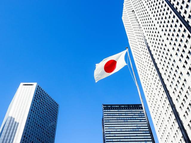 اليابان تدرس إعلان نهاية الانكماش بشكل رسمي