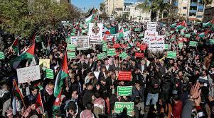   مظاهرة أمام السفارة الإسرائيلية في واشنطن لوقف الإبادة الجماعية بغزة خلال شهر رمضان