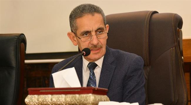 محافظ الغربية يتابع أعمال فرد طبقة السن بطريق السنطة البلد 