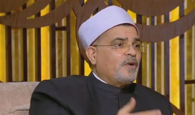 الأفكار الشائعة حول كيد النساء مقارنة بـ كيد الشيطان