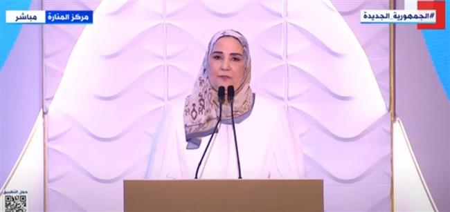 وزيرة التضامن : إصدار قانون متكامل لرعاية وحماية أصحاب العمر الذهبي