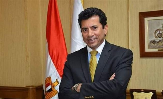 وزير الرياضة يشهد مراسم توقيع مذكرة تفاهم مع الغرفة التجارية للتعامل مع ظاهرة الهجرة غير الشرعية