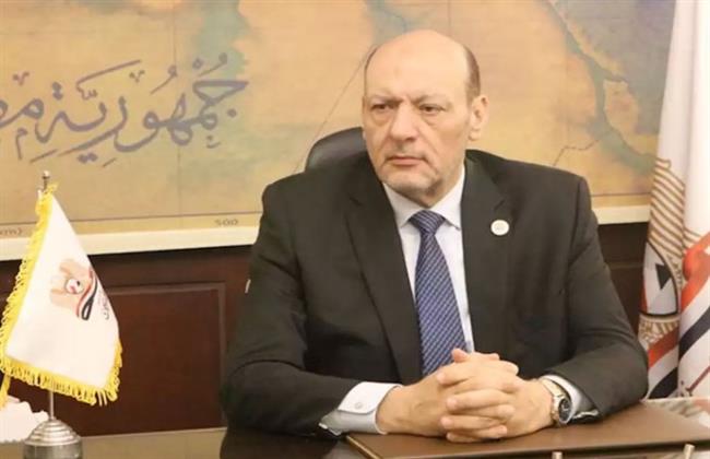 حزب "المصريين": تكريم السيسي للأمهات المثاليات إعلاء لمنزلتها واعتزاز بدورها