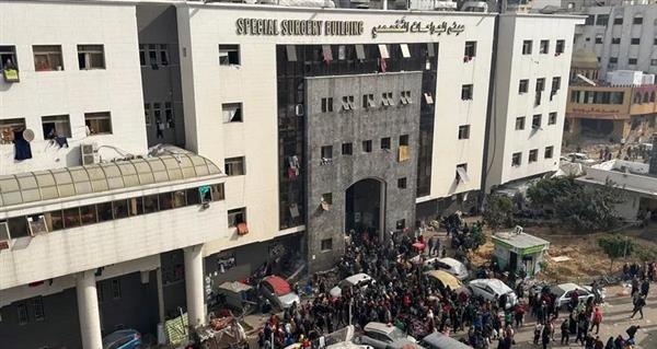 "إعلام غزة الحكومي": الاحتلال الإسرائيلي تعمد قتل 13 مريضًا في "مجمع الشفاء الطبي"