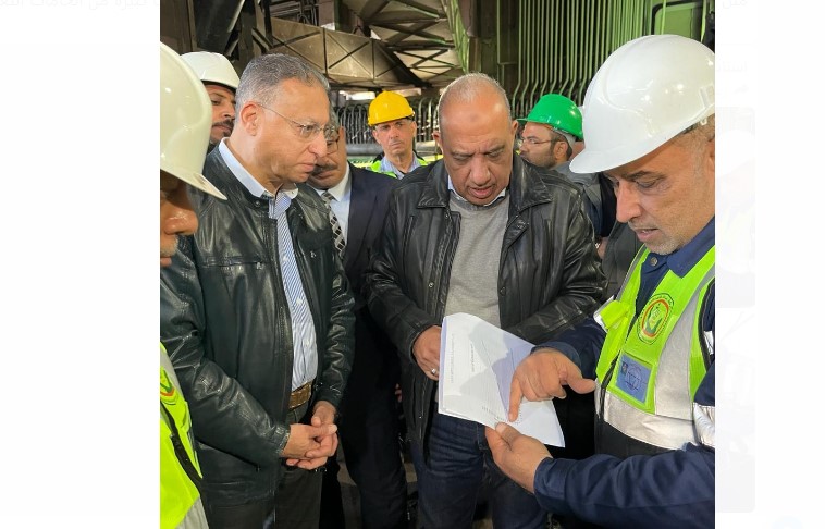 في جولة ميدانية.. وزير قطاع الأعمال العام يتفقد شركة سيناء للمنجنيز بمدينة أبو زنيمة
