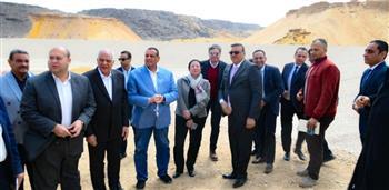 وزيرا البيئة والتنمية المحلية يتفقدان منظومة التخلص الآمن من المخلفات بـ الجيزة