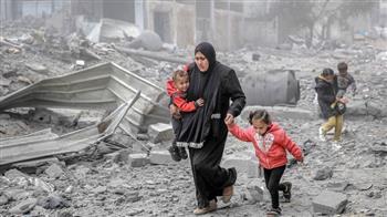   مراسل القاهرة الإخبارية: 7 شهداء إثر قصف إسرائيلى متواصل على مناطق فى غزة
