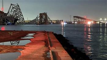   انهيار أحد أعلى الجسور في العالم إثر اصطدام سفينة حاويات بأمريكا