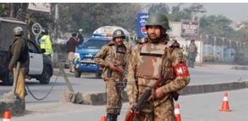   مقتل 6 أشخاص جراء هجوم بسيارة مفخخة في باكستان