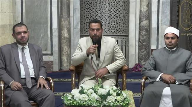 ملتقى العصر بالجامع الأزهر: الإيمان بالله تعالي هو صمام الأمن والأمان لدى الفرد والمجتمع