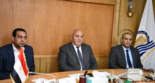 محافظ قنا يتابع الموقف التنفيذى لمشروعي المدفن الصحى ومصنع المعالجة الميكانيكية والبيولوجية
