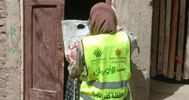 تضامن كفر الشيخ: توزيع اللحوم على 1000 أسرة من الأولى بالرعاية بالقرى