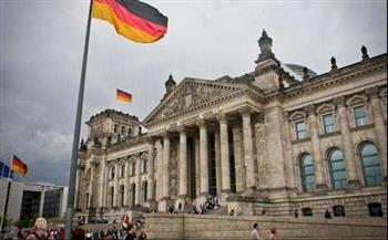   توقعات ببطء النمو الاقتصادي الألماني بشكل كامل وتفاقم الديون السيادية