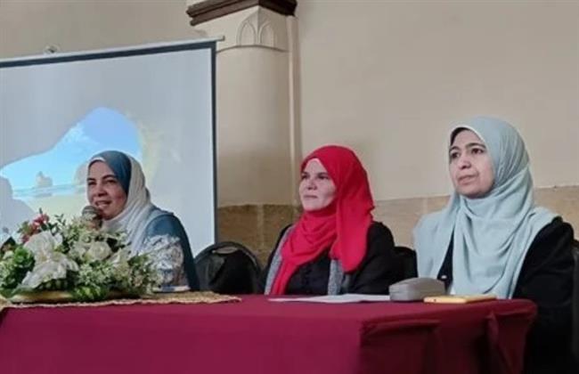 ملتقى "رمضانيات نسائية" بالجامع الأزهر يبين فضائل العشر الأواخر من رمضان