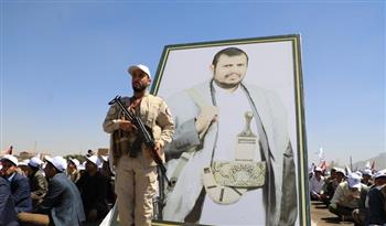   زعيم "أنصار الله" يحذر الأمريكيين والبريطانيين من التورط في أي هجوم بري على اليمن