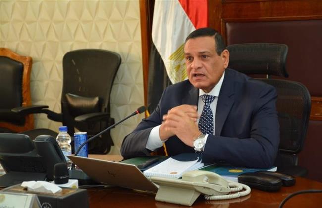 وزير التنمية يتابع أعمال المرحلة الثانية من الموجة 22 لإزالة التعديات