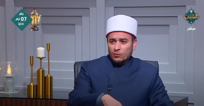 متى يجب إخراج فدية صيام رمضان؟ أمين الفتوى يجيب.. فيديو