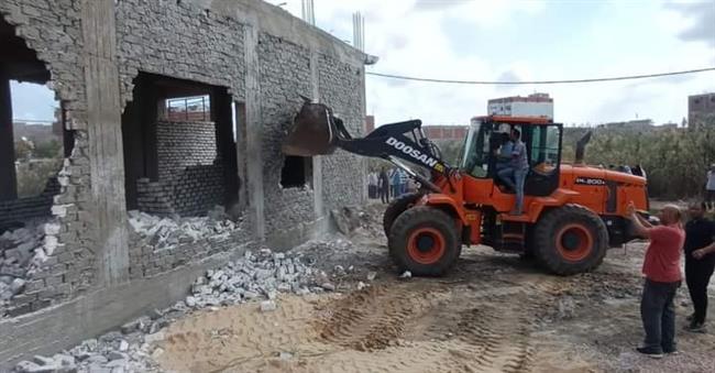 الإسكندرية : حملة مكثفة لإزالة البناء المخالف في العامرية