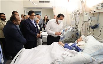   وزير الصحة يتفقد مشروع مجمع الرعايات المركزة في 3 مستشفيات