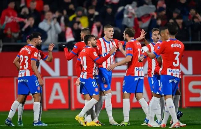 الدوري الإسباني .. جيرونا يحقق فوزًا مثيرًا على ريال بيتيس 3-2