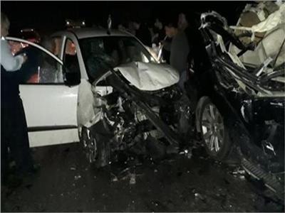 إصابة 7 أشخاص في حادث انقلاب ميكروباص بالطريق الأوسطى