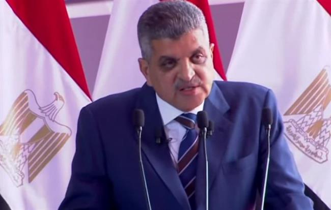 أسامة ربيع: مشروع الازدواج الكامل للقناة سيسمح برفع تصنيفها وزيادة تنافسيتها