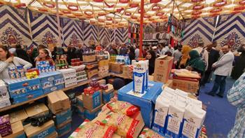   عشماوي: انخفاض أسعار الدواجن واللحوم بسبب الإفراج الجمركي عن الأعلاف في الموانئ