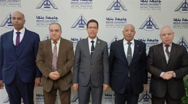 رئيس جامعة بنها يترأس لجنة اختيار عميد كلية الطب البيطري