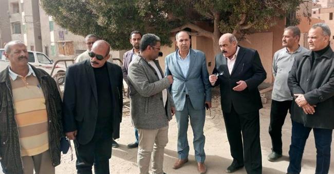 محافظ أسيوط يوجه بالمتابعة المستمرة لمشروعات الخطة الاستثمارية بالمراكز