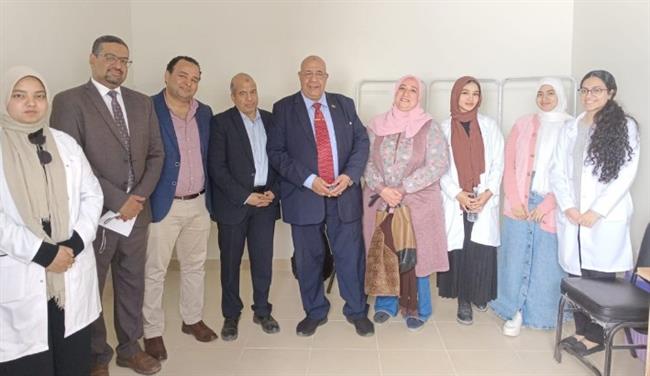 جامعة الأقصر تنظم قافلة طبية شاملة مختلف التخصصات بساحة الشيخ الطيب بالقرنة