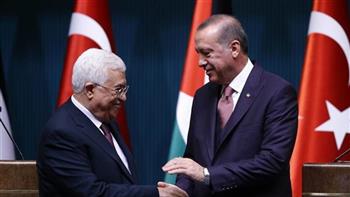   الرئيس الفلسطيني يصل تركيا في زيارة رسمية لمدة 3 أيام
