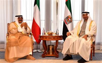 أمير الكويت يشيد بمكانة الإمارات على الساحتين الإقليمية والدولية