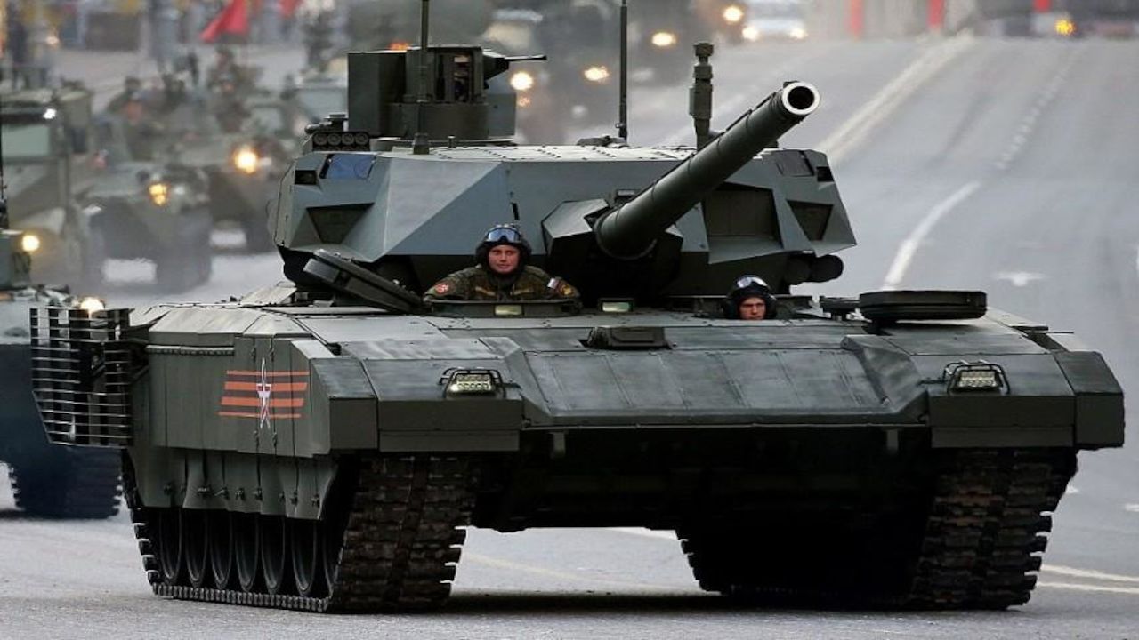 "الدفاع البريطانية": روسيا لن تنشر الدبابة الأكثر تقدمًا "تي-14" في أوكرانيا