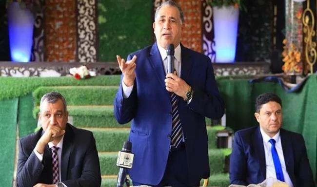 نقيب المحامين يعقد لقاء مع محامي أسيوط.. ويعرض ثمار ميكنة الخدمات النقابية