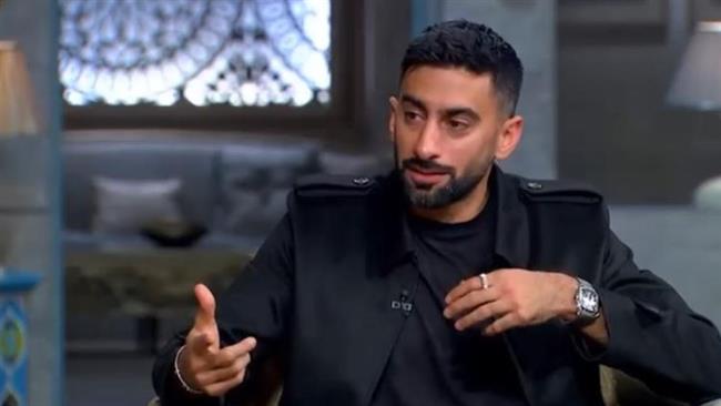 أنس بوخش : "كرة القدم مبتأكلش عيش"